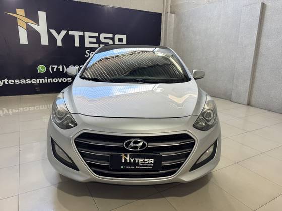 HYUNDAI I30 1.8 MPI 16V GASOLINA 4P AUTOMATICO